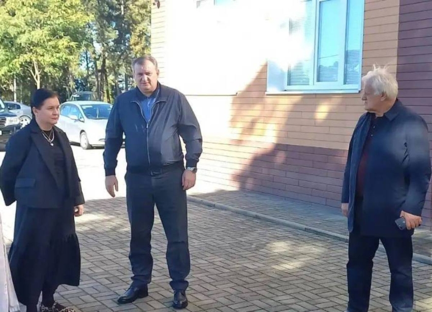 Ахәышәтәырҭа аҭагылазаашьа гәеиҭеит