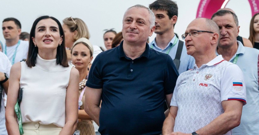 Афестиваль «Таврида. АРТ» аҟны