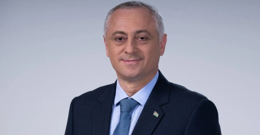 Аҳәынҭқарра Ахада Бадра Гәынба Аԥсны апрокуратура аусбарҭақәа русзуҩцәа рзанааҭтә ныҳәа рыдиныҳәалеит