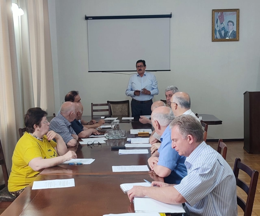 Аҧсны аҭҵаарадыррақәа  ракадемиаҿы имҩаҧысит Апрезидиум  аилатәара