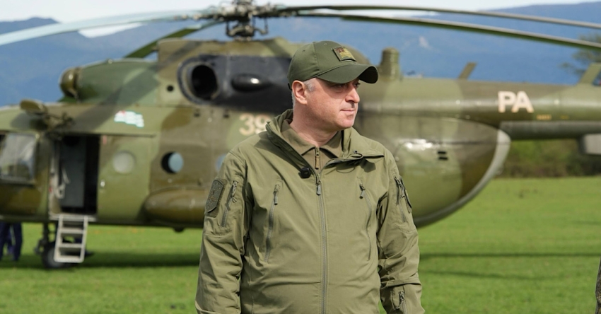 Аԥсны Аҳәынҭқарра  Ахада  Бадра Гәынба ҳтәылаҟны имҩаԥысуа иласу-атактикатә ҽазыҟаҵарақәа   дырҭааит